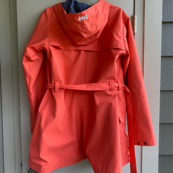 💜SOLD💜Women’s Raincoat with Hood - Picture 2 of 7